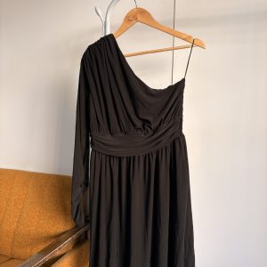 Fustan One-Shoulder Black - (Numri 44)