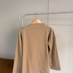 Pulovër bezhë - (Masa M)